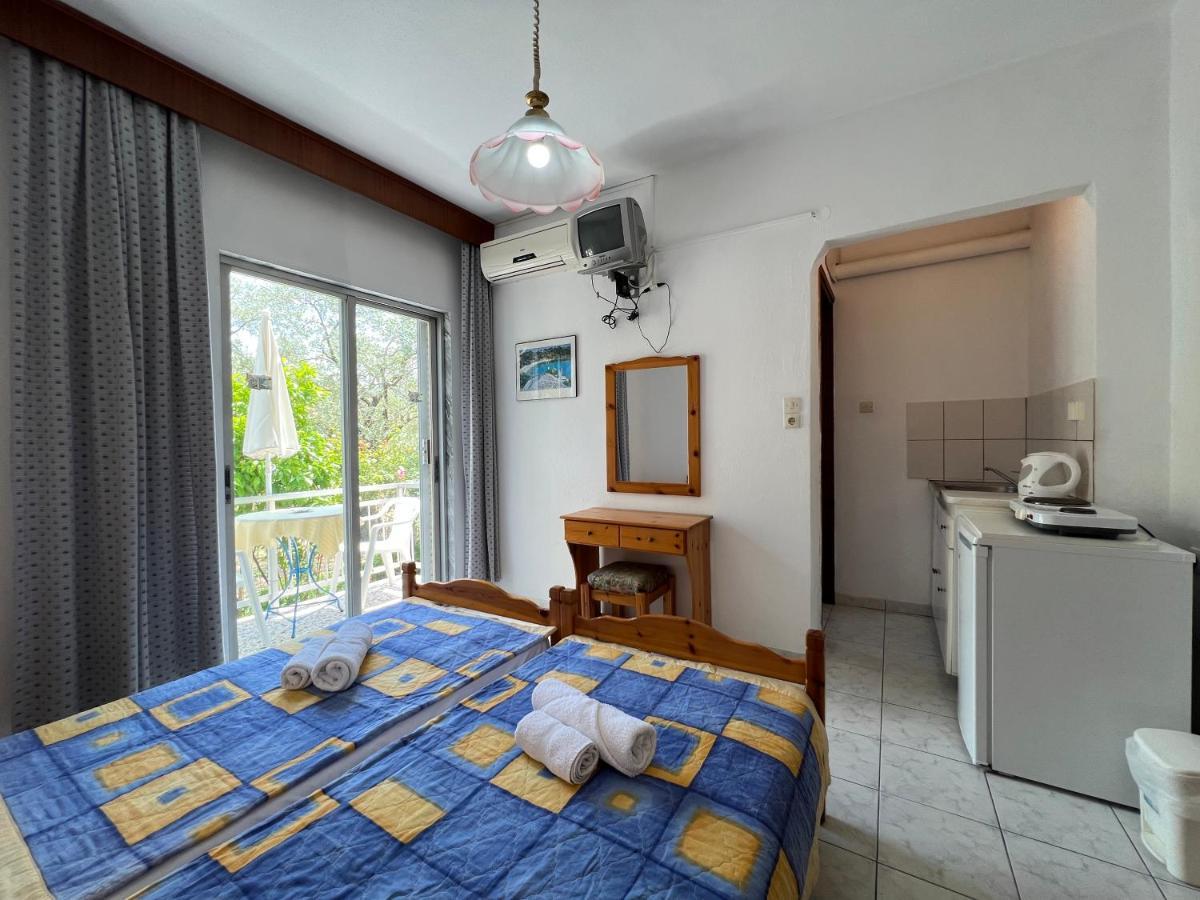 Villa Eleni - Thassos Town Екстер'єр фото