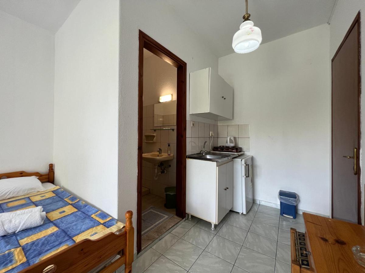 Villa Eleni - Thassos Town Екстер'єр фото
